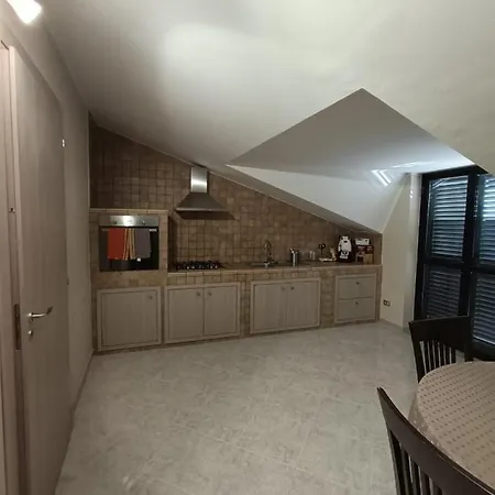 Nouha's Casa Lejlighed Caserta